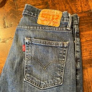 Levi’s blue jeans